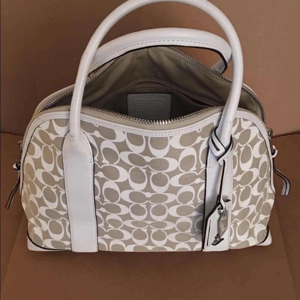 🚨SOLD🚨Coach Handbag👜